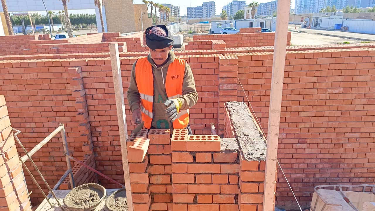 السلام عليكم خلفه بناء درجه اوله او سعر مناسم ***********
