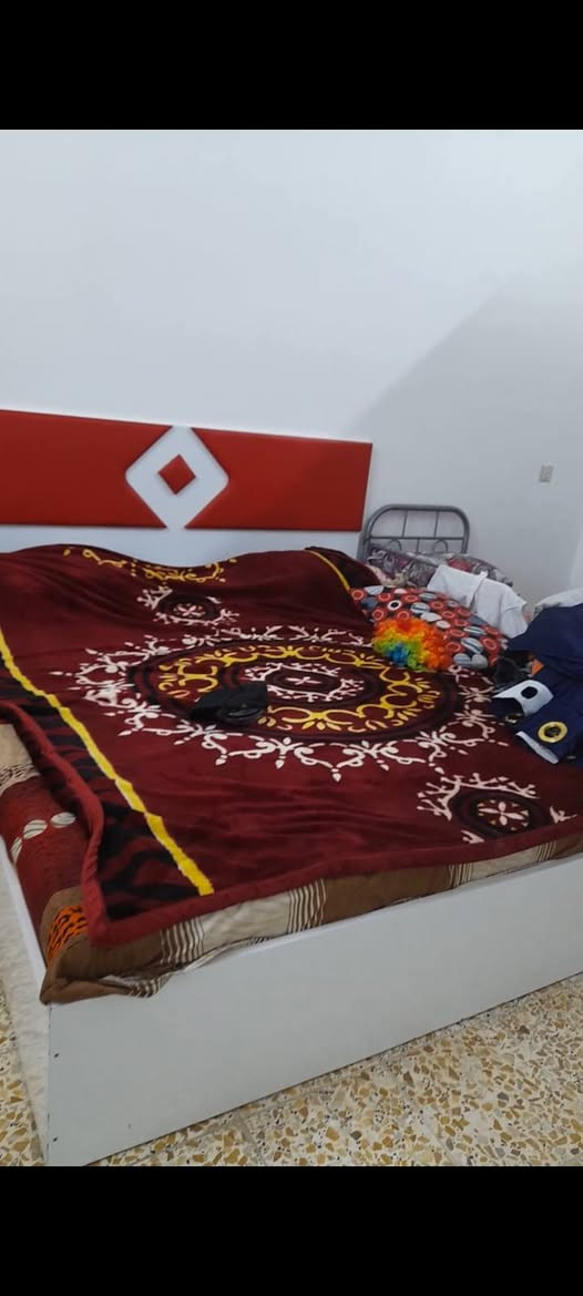 غرفه تركيه وبيهه اضرار بسيطه المكان الشعب السعر ٣٠٠


**إذا كنت صاحب هذا الإعلان وتريد حذفه لأي سبب، رجاءا أرسل رسالة إلى الدعم الفني**