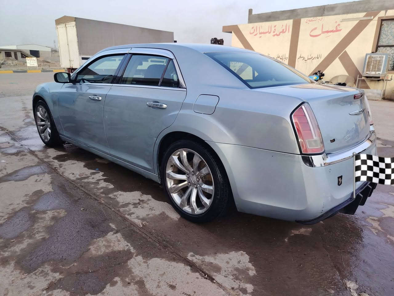 السلام عليكم اوباما 2012 هيمي     5700    (ادواااااااات  )  كير ومكينه كفاله تبريد شغال تخم تاير  كشنات كهرباء  بصمه أبواب بصمه تشغيل  السعر  48وبيهه مجال
*********** 

العنوان. صلاح الدين.
