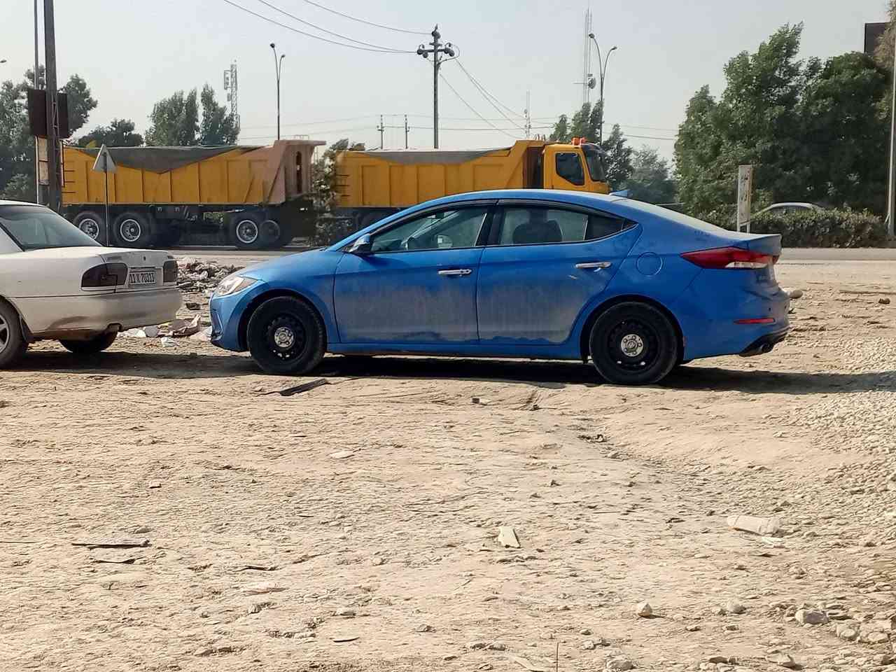 سلام عليكم النترى 2017سيارة عوزهة تايرات ودبلات كدام  للستفسار 
***********
