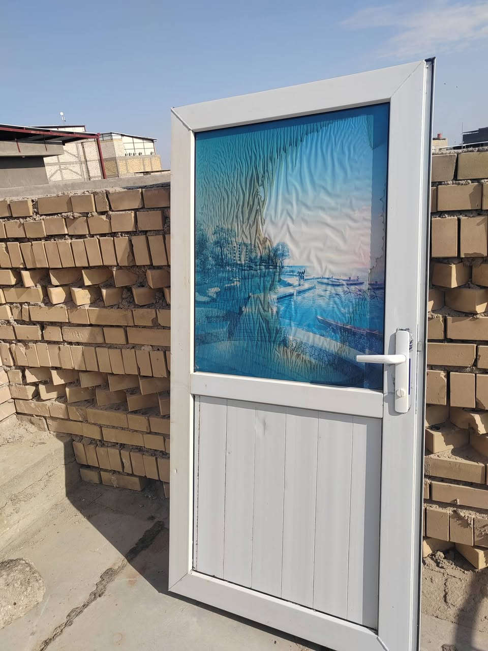 باب نوعيه بلاستك
عرض الباب 82
طول الباب 164
سعرها 20 الف بدون جرجوب 
البصره قضاء المدينه 
***********
