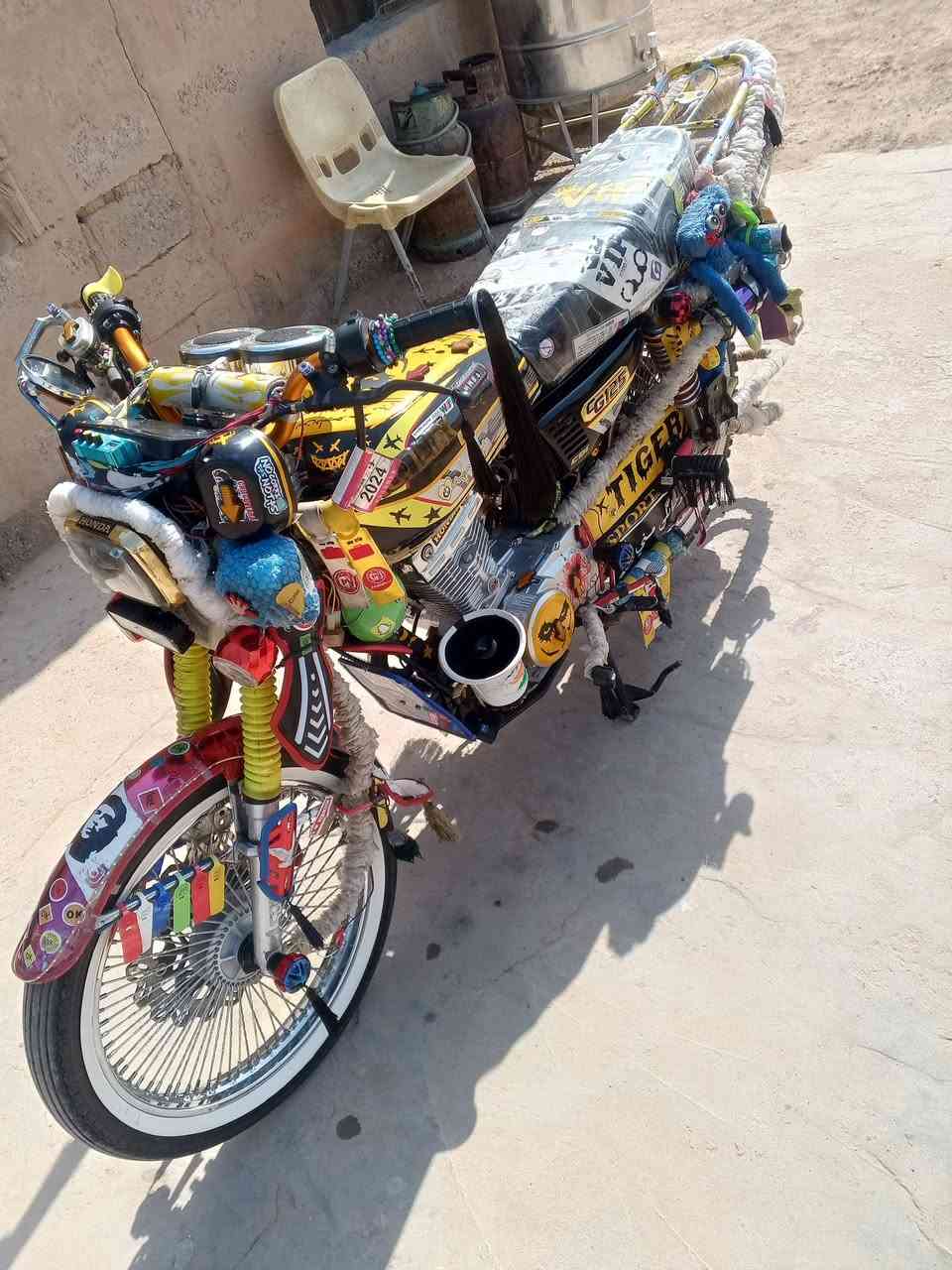 السلام عليكم دراجه للبيع تايگر موديل 2024دراجه كفاله عامه المكان الخالص التحويله الشراي يتصل علئ الرقم السعر خاص ***********
