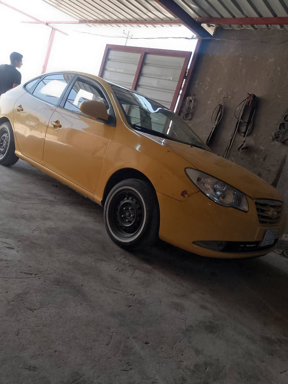 السلام عليكم لنتره موديل 8 خليجه بدون حادث دواخل كالفه السعرر 87 وبيها مجال رقم بغداد مكاني اليوسفيه ***********/***********
