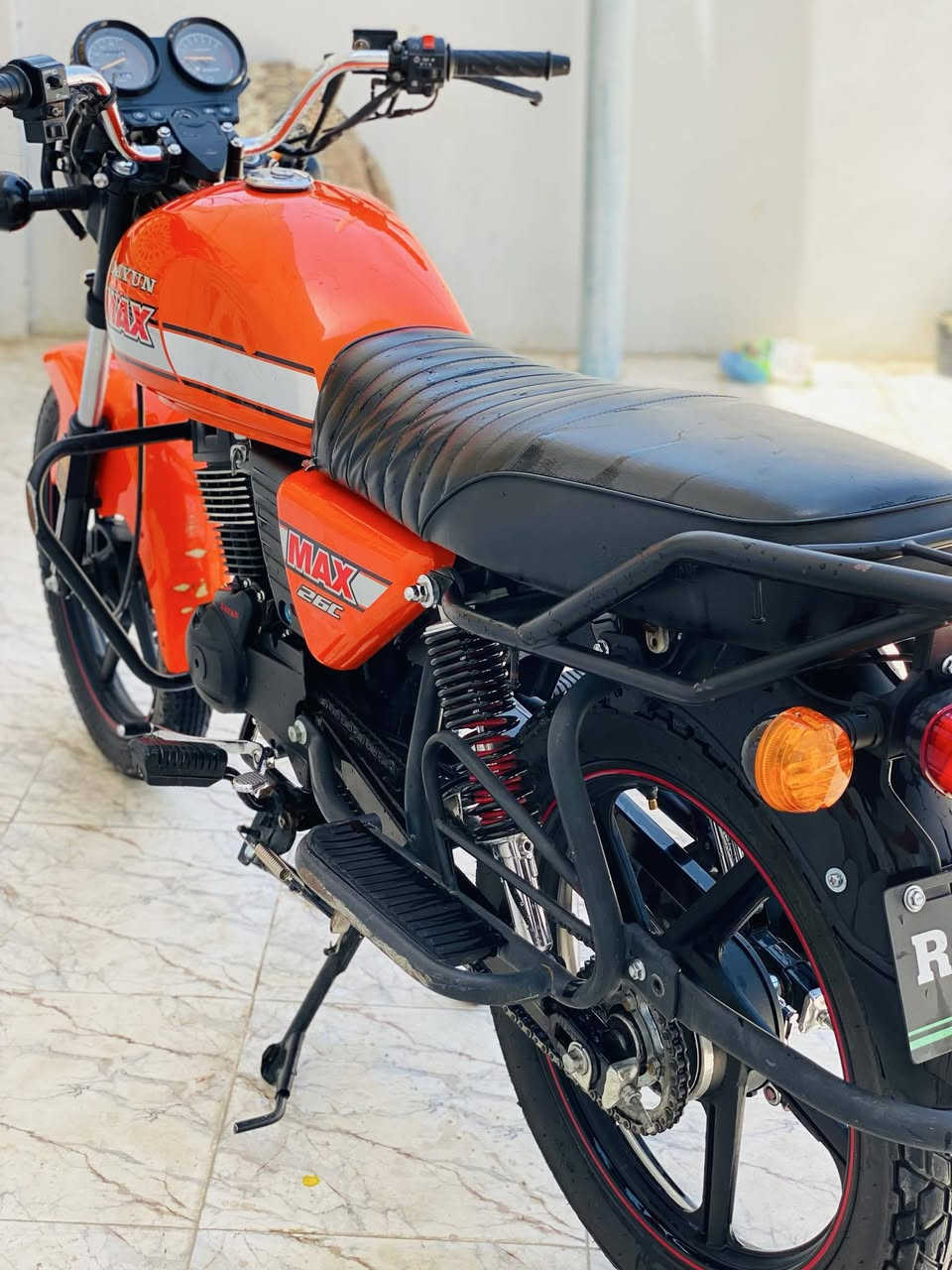 دايون 2023
 سكنر
بابل جبله 
السعر 1300
مكينه200
***********
