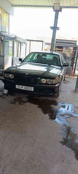 السلام عليكم/ 44_7 هوة موديل 96 السعر 100$ السيارة معمرة جديد وعابرة سعرها مكاني ابو  غريب حي صديق ***********
