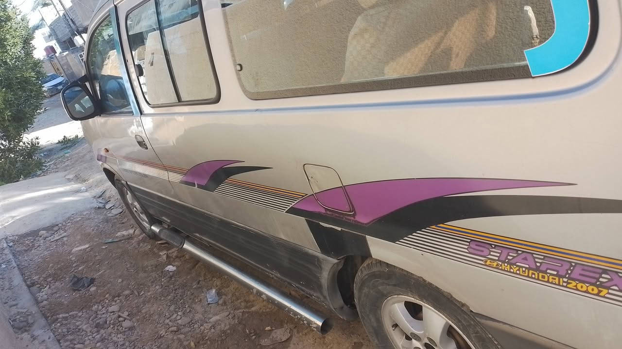 السلام عليكم، ستاركس 2007  للبيع اوتو محرك مفتوح رقم بغداد الماني مكينه كير كله جديد اضافه للكشر بلادي شواصي كفاله، السعر 90$، مكاني بغداد، للاستفسار الاتصال على الرقم ***********
