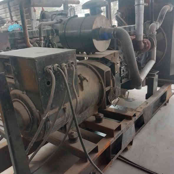 السلام عليكم شتاير البيع توليد ٣٠٠ لا صرف لا تبخير بكان ديالي ***********
