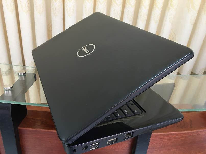 Laptop dell Inspiron 1545
نظام التشغيل windows7
المعالج lntel core T6600
حجم الشاشة 15.6
كاميرا ويب مدمجة بدقة 1.3 ميجابكسل مع ميكروفون رقمي.
بطارية ليثيوم أيون بجهد 10.8 فولت
السعر 150 الف العنوان بغداد المنصور *********** بغداد, العراق
