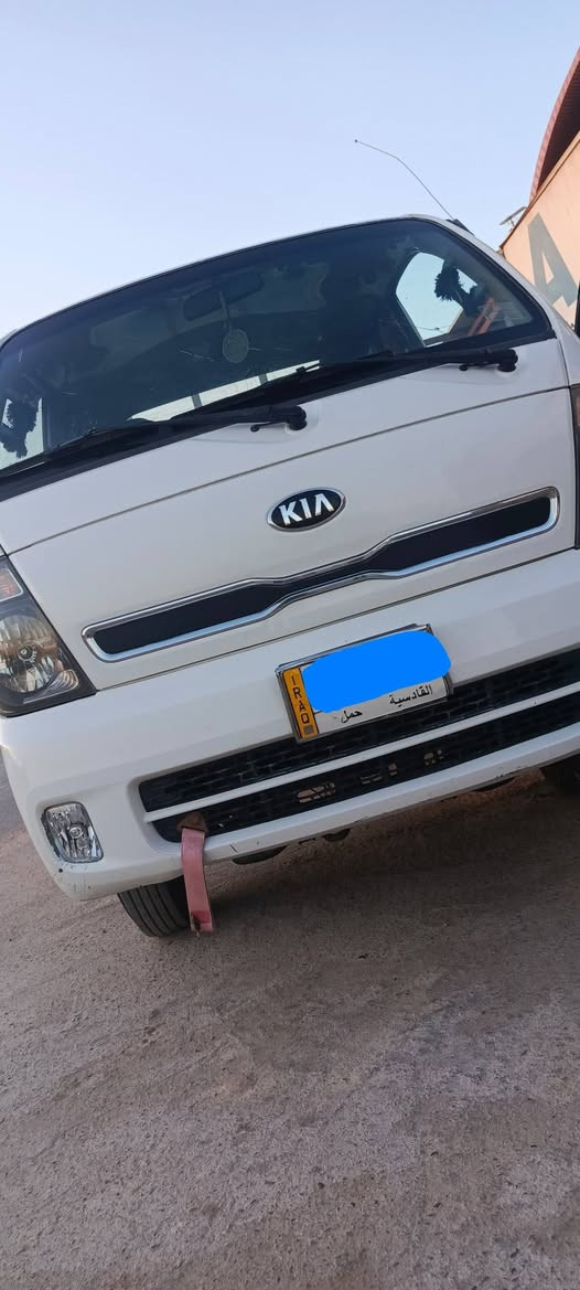 سلام عليكم سياره كيا فحل للبيع موديل 17سياره مكفولة كفاله عامه ماعده اشبر بل بنيد ولباقي سونار رقم قادسيه محرك كير اكسن محور ويل 14تخم تاير سياره ما ناقصه برغي 
السعر 143وبيه مجال مكانه بابل القاسم 
رقم ،***********
