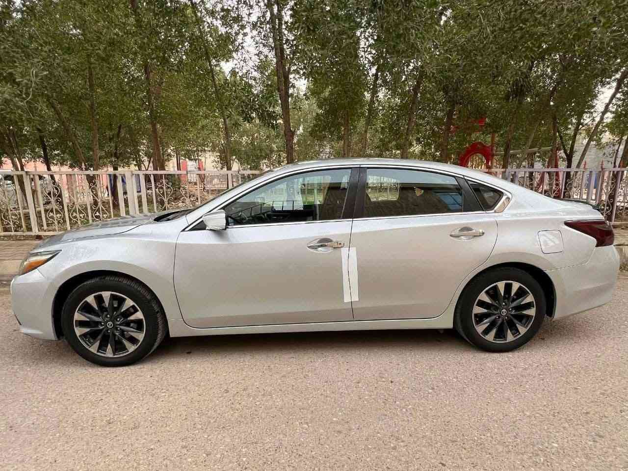 نيسان التيما 2016
محرك 2500 أربعة سلندر المرغوب
مكينة وكير وتبريد شرط
الفحص وين ما تريد
مواصفات S
كشن كهربائي
بصمة
أبواب بصمة
صندوق بصمة
تحديد سرعة
شاشة وكاميرا
ما بيها أي مصرف
ضررها جامرلغ وبونيد واكو دواخل تعديل 
سعرها 106   ابو ال دفتر مابيع اصعد فوك دفتر ونتفاهم 
 وبيها مجال للشراي
مكاني كركوك حي الواسطي كركوك, العراق


**إذا كنت صاحب هذا الإعلان وتريد حذفه لأي سبب، رجاءا أرسل رسالة إلى الدعم الفني**