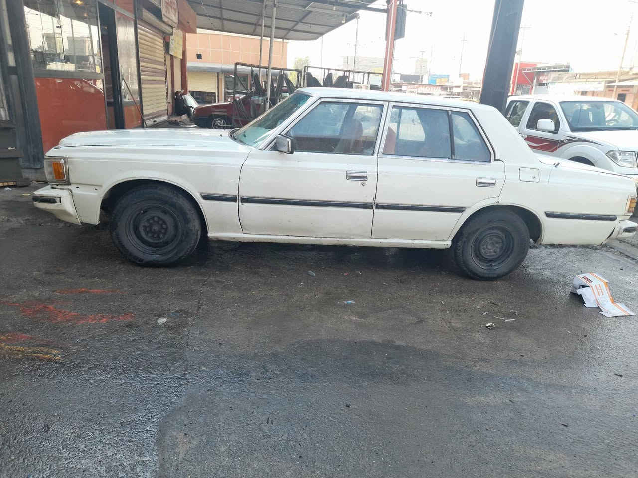 سوبر ١٩٨٢ مشروع سنوية جديدة محرك بطة صدر جدية سيارة جاهزة شرط التحويل والغرامة بطاقة بزين رقم كركوك.للاستفار الاتصال بالرقم *********** كركوك, العراق
