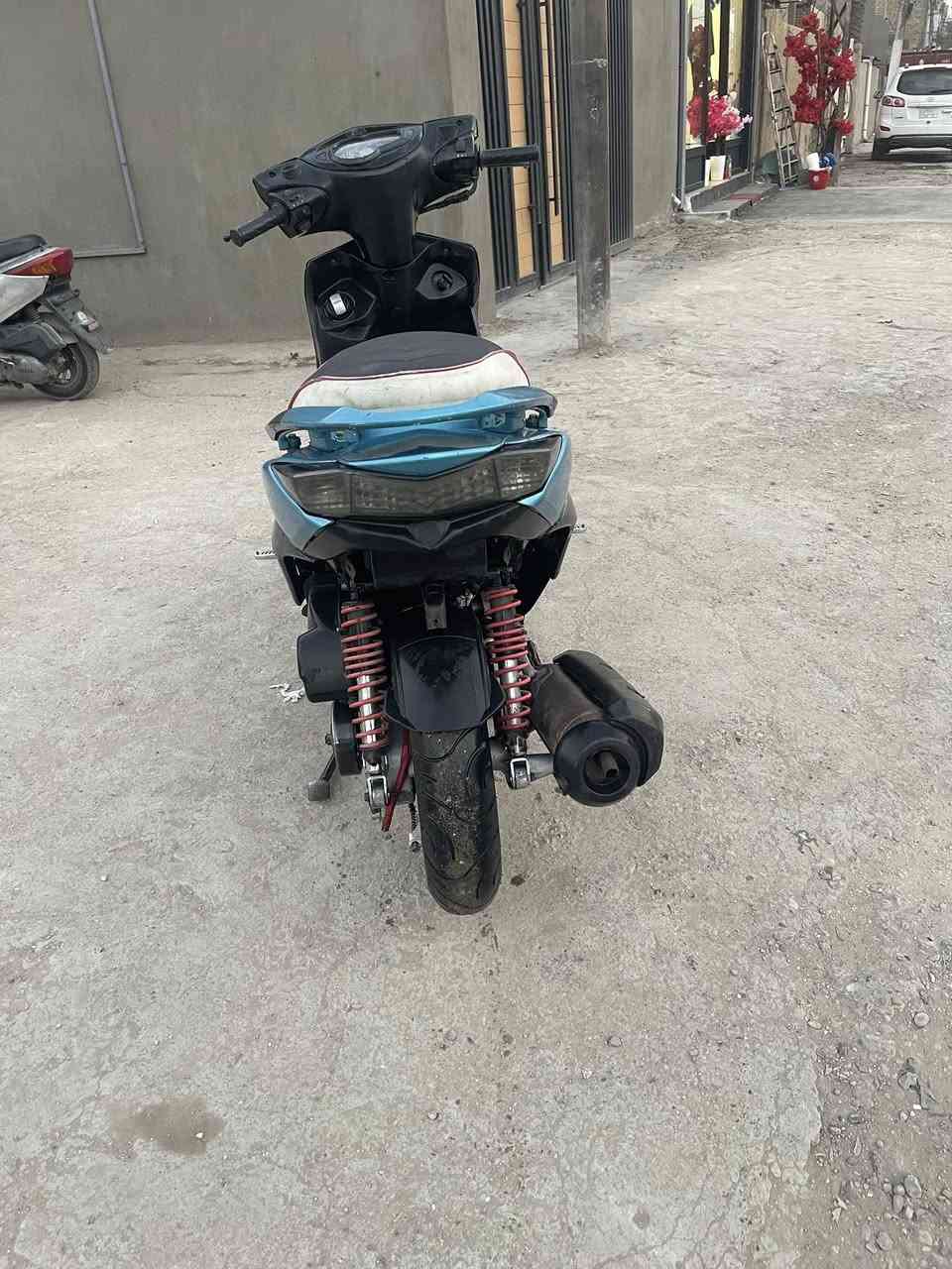 سلام عليكم دراجه سكنس لد دراجه مصبوغه للجماليه مكينه 58:5 كور رياضي اقباقه كور رياضي مشيفات سلف اربع فحمات لونه سبع الوان  بيهة جويتر رياضي ونوزل كلج امامي رياضي وبنز كلج رياضي بيهة فراك رياضي ستيل لايت زنون ابيض جاملغ امام رياضي دراجه احله من لصور مكاني بغداد العبيدي سعر خاص رقمي ***********
