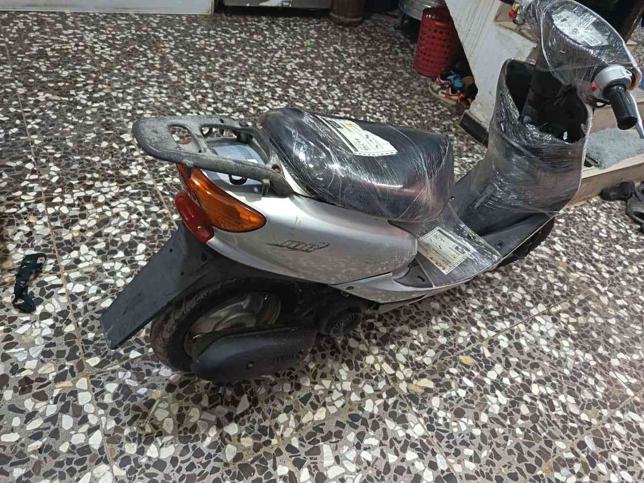 سلام عليكم دراجه عصفوريه مكفوله تجي جيب فيتر وتفحص سعر (350) مكاني بغداد فلكه ٨٣ رقم ***********
