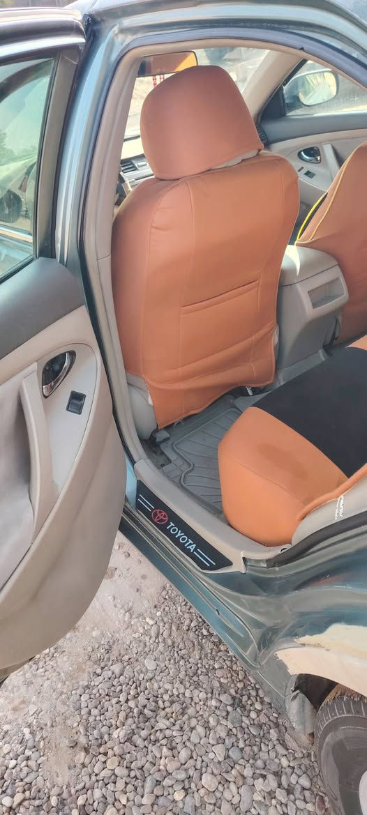 السلام عليكم ورحمة الله
كاميري موديل 2009 للبيع
2400 محرك 4 سلندر بيها صبغ بس لا حزام ولا عام مابيها تبديل... جاهزة الحمدلله  سرعة افتر يوم كامل بيها ومنظومة بانزيين  جديده (نوزلات.. كلاص فيت بم.. قاعده  ومجول هم مبدل) بدلته قبل ايام تقريبا. تبريدها اقسم بالله شغال 
صدر قبل اشهر وجاهز  رقم بغداد انكليزي.. ب اسمي الفلوجة مكان 

السعر ٧٨ ورقة قابل للتفاوض 

***********
