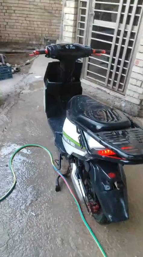 مواصفات 
بطاريات ليثيوم 6بطاريات
 كيلو متر 100  ام لعداد 
 تايرات تخم جدد
نقص بطاريه واحده فقط 
شغاله بحاله جيده بغداد, العراق


**إذا كنت صاحب هذا الإعلان وتريد حذفه لأي سبب، رجاءا أرسل رسالة إلى الدعم الفني**