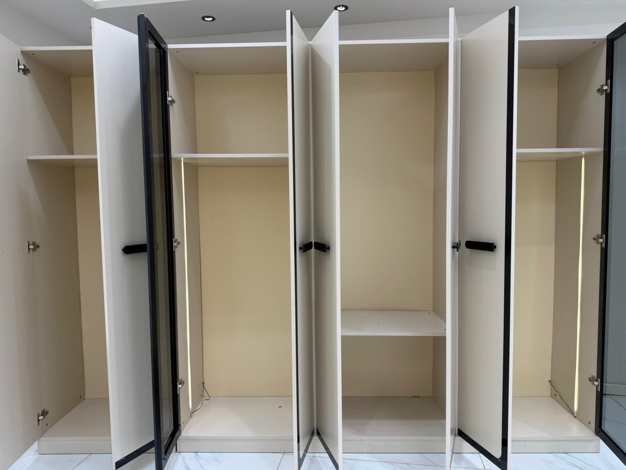 7قطع سرير مخزن دبل جك 🛏️

برغي وجوي حديد 🔩

شغل درجه وله صمان حقيقي 10مرات فتح وشد 

بسعر 950الف فقط شد ونقل كامل داخل بغداد مجاناً 

شدونقل كل محافضات 50الف فقط 

الحجز عل واتساب وراسلونه عل صفحه ريسيه
   
📲📲📲📲⌨️***********
