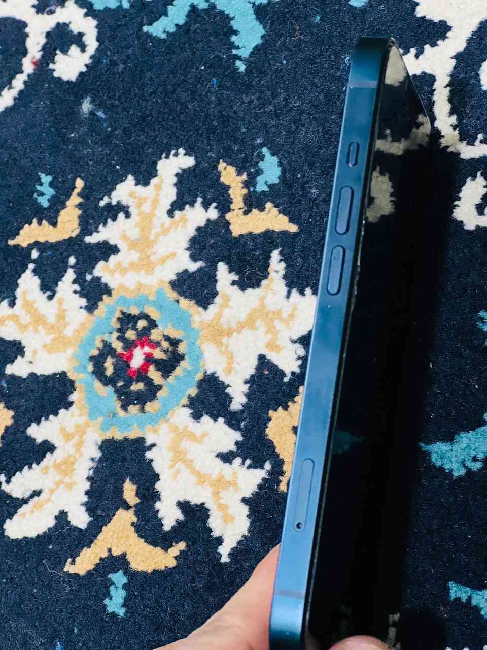 ١٣عادي للبيع كفاله عامه جهاز نضيف حيل ١٢٨
بطاريه ٩٢ضمانه لسه بي ***********
السعر ٥٠٠وبي مجال
هاي الصور مو واضحه بلحقيقه نضيف كلش
