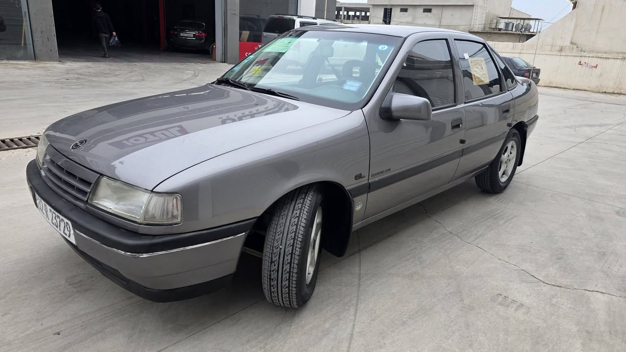 فكترا للبيع موديل ١٩٩١ حجم ٢٠ كير توماتيك رقم وهزه جديد سنويا بسمي سياره جهاز سعر ٥٥ بيه مجال 
استفسار اتصل ***********
