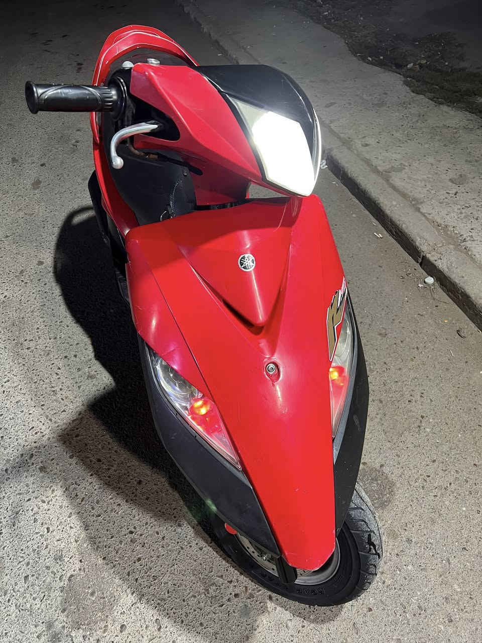 السلام عليكم دراجه رمبه جديدة ماكس ثعلب ياباني الأصلي جديده كفرات اصليه بلاديه ختم واحد دراجه بلاديه( مگفوله كفاله عامه من اي خلل وضرر)ناعمه شلعه معدل نص نكره گهربائيات كلها شغاله دراجه جديده بمعنى كلمه كل نقص مابيهـا سعر 850 الف  وبيها مجال بسيط  العنوان حي البنوك الاتصال ***********
