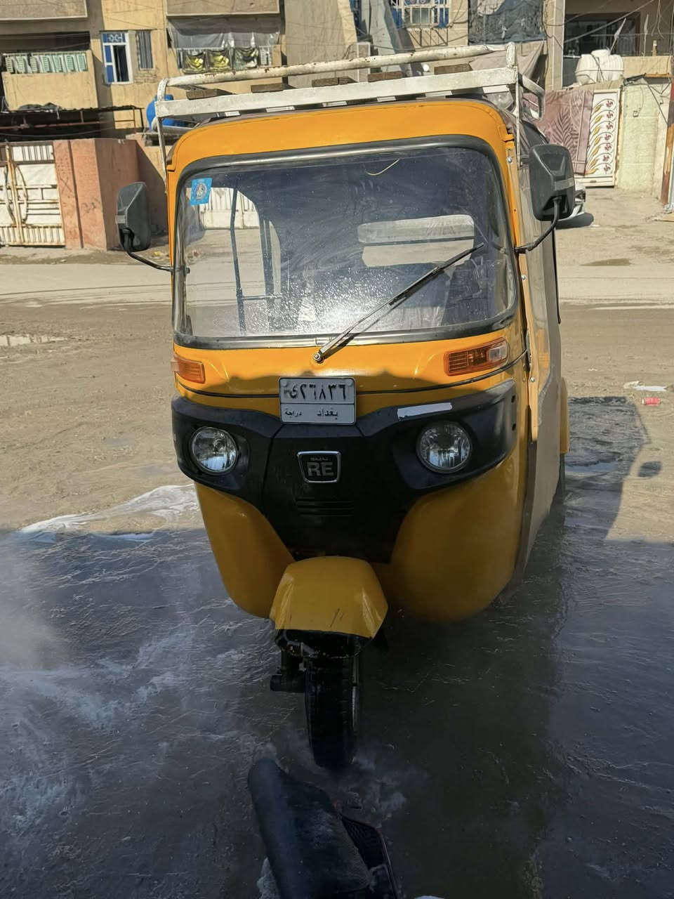 سلام عليكم 
تكتك مديل 22
رقم و سنويه تحويل ثاني يوم 
مجفت شركه اصلي تجي وشوف بعينك
السعر 10مليون مجال قليل 
الموقع البلديات 
***********
