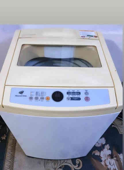 متاح غسالة سامسونج فول أوتوماتيك باب أول
نظيفه حيل وجديده 
***********
