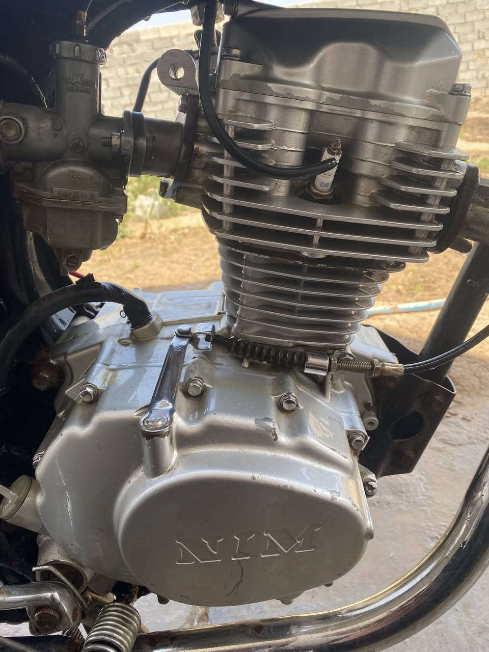 للبيع موديل 21 اوراق بيها ورقتين استنساخ مكينه ناعمه ما عوزها شي سعر 300 وبيها مجال قليل رقمي ‭٠٧٧٨ ٠٢٨ ١٨٣٢‬
