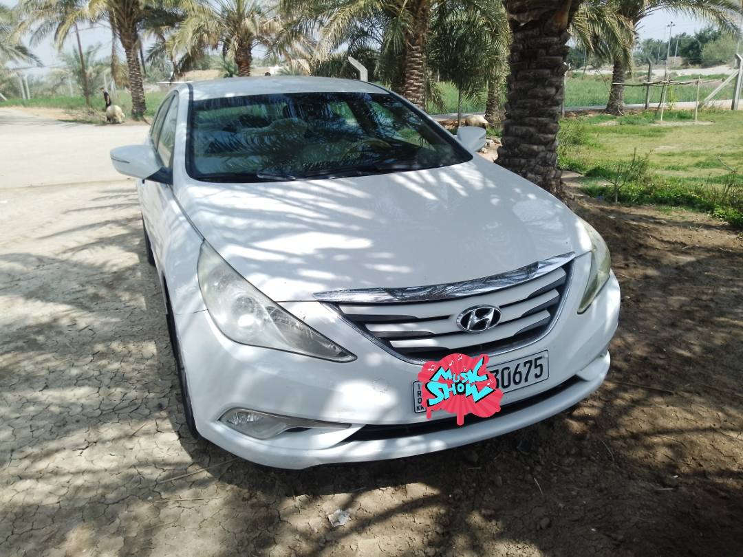 (( السعر  مجال بصيط))
للبيع سوناتا خليجي
موديل 2013 محرك 2400 دوش
فول مواصفات عدى البصمه 

كشنات كهرباء
تحكمات استيرن جهتين
كشنات تدفئ تبريد 
شفتات ستيرن
اشاير بل مري 
تبريد خلفي
شاشة
كامرة خلفية 
حساسات خلفية 
مري شفط
4 دسك 
داخل لونين 
تبريد قطعتين 
5 ويل كب كروم 
ماشيه 160
تبريد ثلج ❄️

رقم أربيل دولي تريد وكاله تريد تحويل سياره مكفولة كفالة عامة حتى من الشخط بيه بس بارد مكان صغير كلش كد شبر والباقي مكفول مكان نجف غير متواجد عل فيس الرقم ***********
