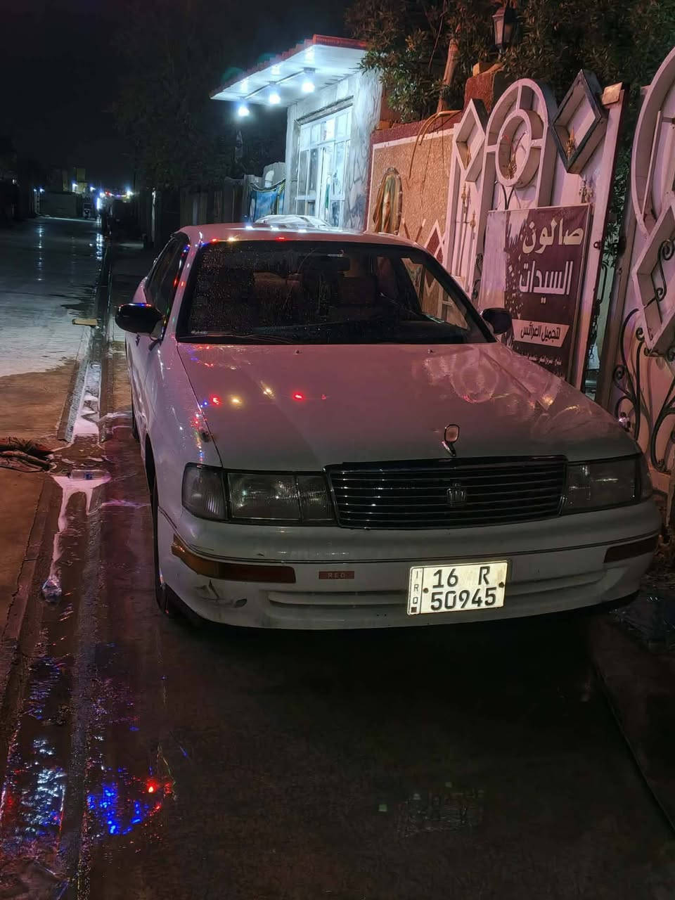 سلام عليكم سياره بطه متصل رقم النكليزي بسمنه السياره جديده مامتعوبه تبريد ثلج كير مكينه مكفولات تخم تاير صدر خلفي امامي جديد للستفسار اتصال على الرقم ***********
