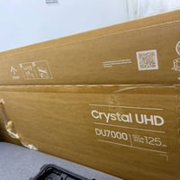 شاشة سامسونك حجم ٥٠ بالكارتون جديدة ما مستعملة ابدا ولامطلعيها من الكا...