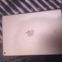 ايباد ٨ • ١٢٨ • بطاريه ٨٥