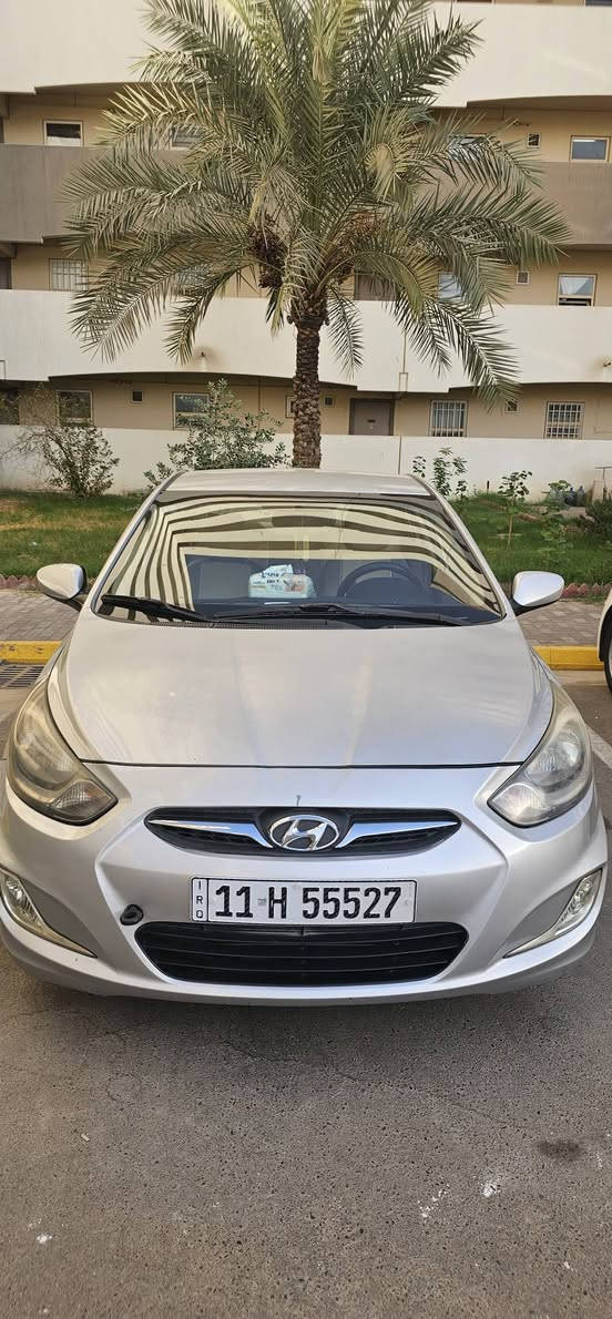 السلام عليكم
اكسنت خليجي موديل 15  مصبوغه حزام عدا قطعتين مكينه 1400  السعر 77  غير متواجد على النت الشراي يتصل على الرقم( *********** )
