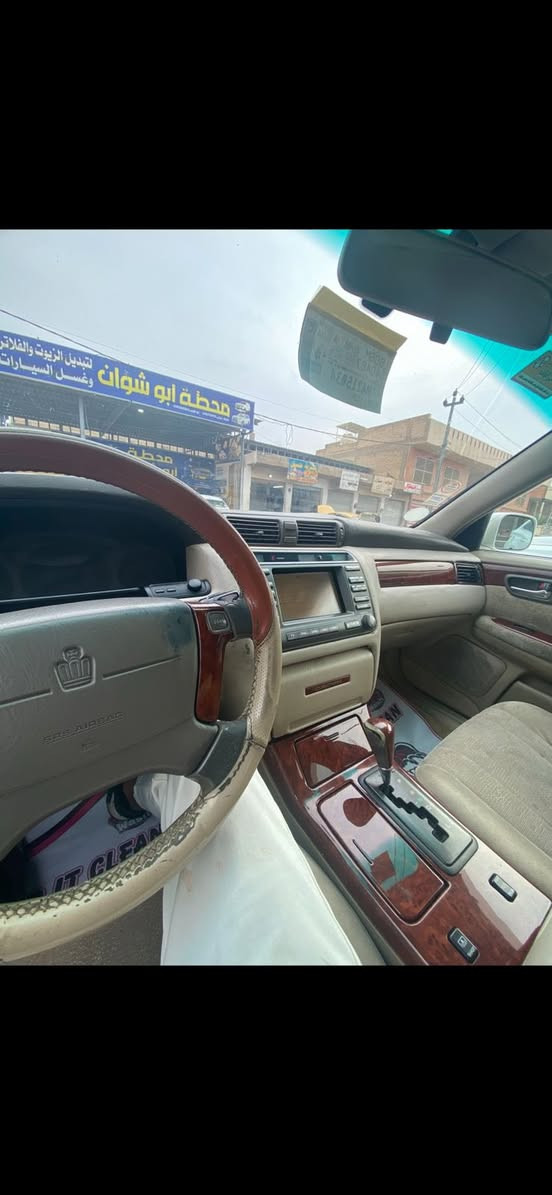 سلام عليكم
ملكه بيضه محجل 2002 
كركوك مدفوع گمرگ وضريبه والقرص واصل باقي بس ع الرقم 
دگمتين عادي 
مكينه vvt i فيشه وبطل 3000
تحويرة النجف فوك وجوه دشبول امارات 
كفاله من الكص ونقل الجثه 
السياره منظومة غاز 
ويل اسود 
تخم تاير جديد 
السياره بيه نقوصات بسيطه وعليه غرامات من سعر السياره 
السعر 95 وبيه مجال حگ الجيه
العنوان : النجف الاشرف حي ميسان
***********
