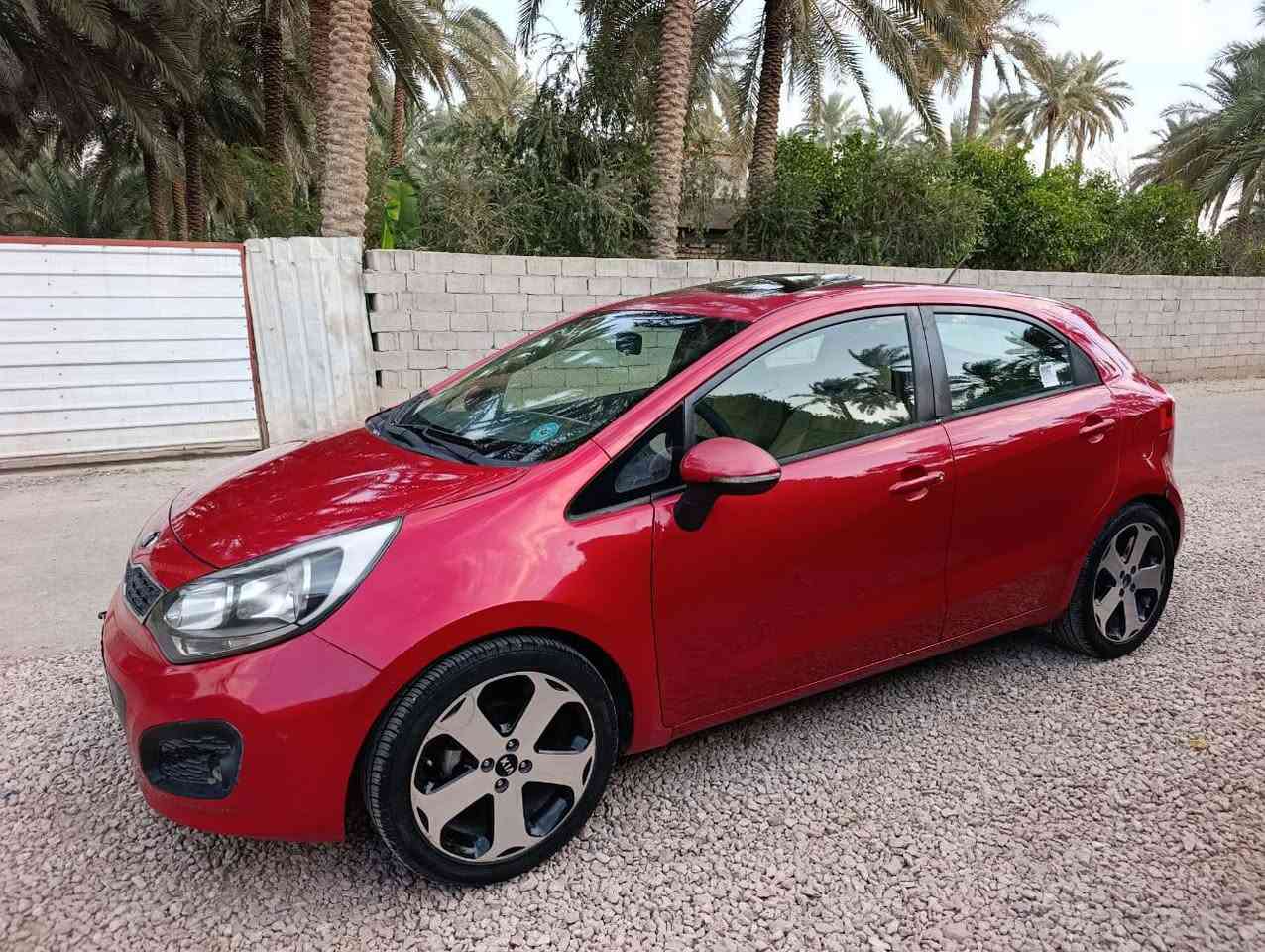 ياالله للبيع ريو موديل 2015 خليجي فول مواصفات السياره بصمه ابواب بصمة جنطه اشاير مري تحكم استيرن حاكيه فتحه سقف بيه صبغ بنيد وجاملغ امامي بدون اي داخل  كير مكينه مكفولات محرك 1600 دوش تبريد شغال ثلج ،🥶 دتفئه حداديه مكفوله صدر امامي وخلفي جديد ادامه كامله امسوي للسياره مال جناي رقم بغداد ألماني السعر 82 وبيه مجال قليل العنوان بابل قضاء المحاويل رقم الهاتف ‏‪***********‬‏
