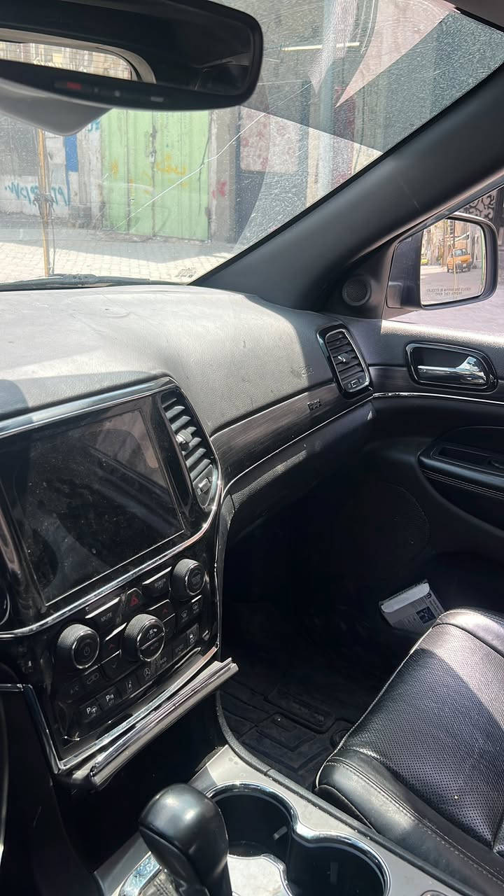 جيب شيروكي فوول مواصفات موديل 21 رقم شمالي رايدها 215 الحادث والتفاصيل داخل المنشور 
للاستفسار 
*********** سيم كرت
***********واتساب
