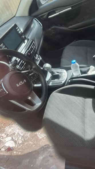 سلام عليكم سيلتوز موديل 2023مو صفات عادية محرك 2000 دوش صور الحادث مرفق بالصورة السعر ١٤٧ العنوان بغداد البنوك  لاستفسار اتصال على رقم ***********
