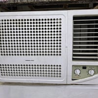 مكيف عدد اثنين الواحد ٢٥٠  اثنين ٤٥٠ للاستفسار اتصل ٠٧٧٢٢٩٤٢٣٢٥
