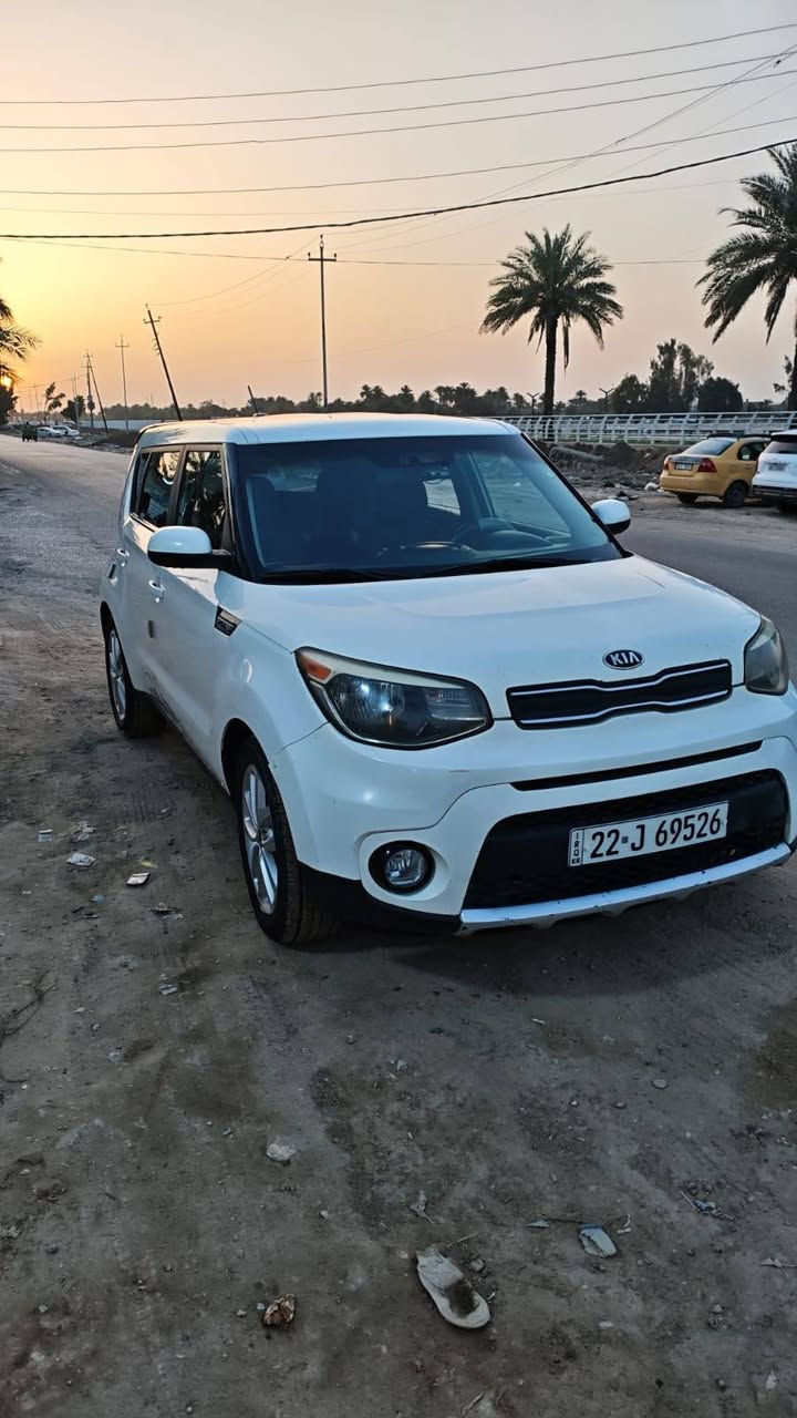 صول موديل 2019 رقم اربيل وكاله او تحويل 
وارد أمريكي 
حادثها :جاملغ معدل بارد و بنيد بي صبغ 
و بيها باب السائق مبدل  بدون دواخل شرط 
محرك 2000 المرغوب 
كير ومحرك مكفولات
 وتخم تاير وتبريد وصدر خير من الله 
  ماشيه 56 حقيقي
 سياره جاهزه من كلشي
 مامتعوبه إستخدام شخصي
 وسعر :125 وبيها مجال
العنوان :بابل 
للاستفسار:***********
