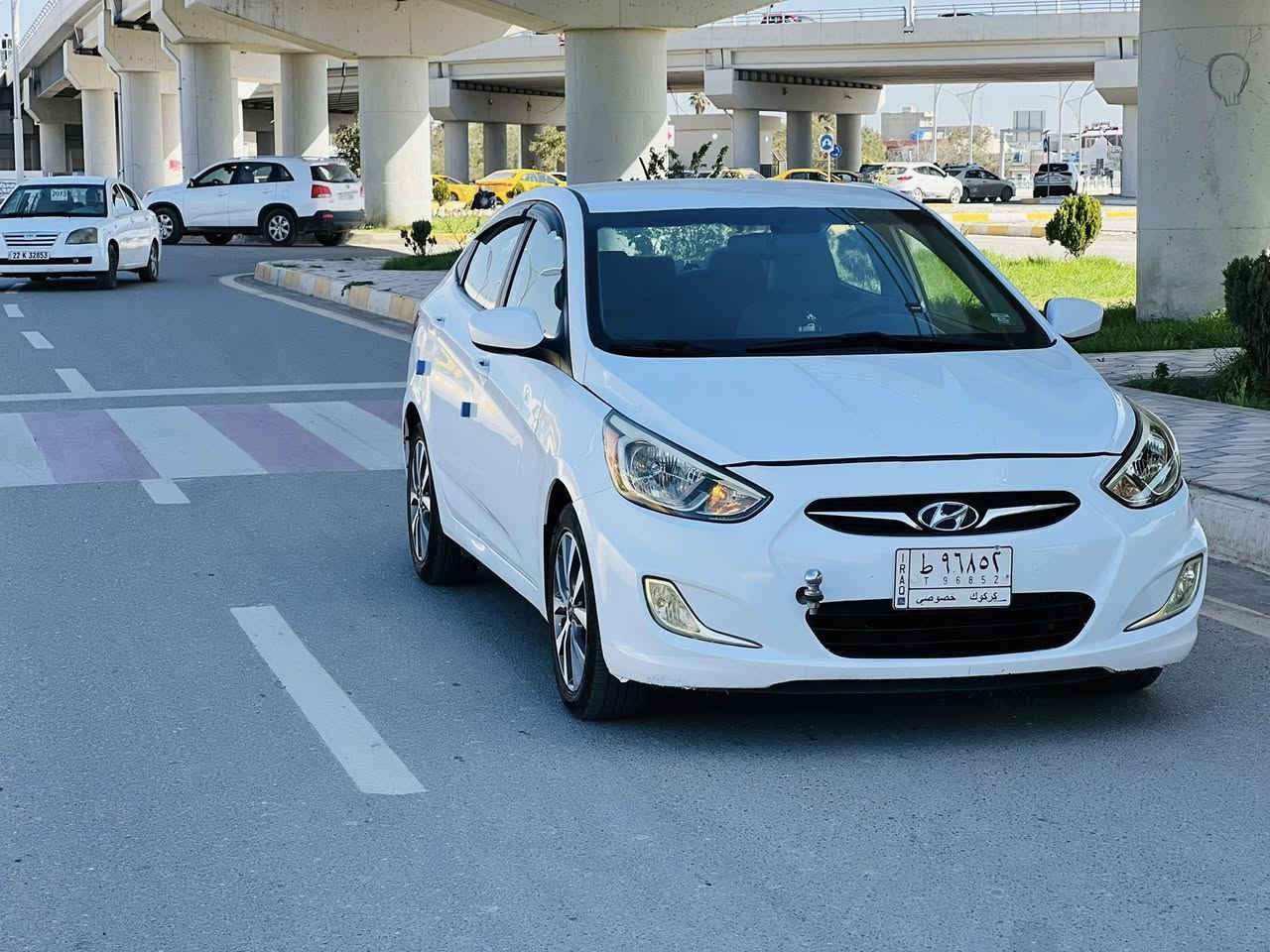 يالله السلام عليكم ...
نقد فقط اعتذر ع الاقساط والوعده والمرواس 
بسعر مناسب 98$وبيها مجال للشراي هونداي اكسنت  الموديل2017الون ابيض ثلجي مكفوله من الضربه او التبديل فقط مكان تعديل بارد  مكينه 1600لاصرف لاصوت لابخار بدون فتح كير بدون اي عيب السياره ع وضع الشركه ماشيه122كم السياره فول عدا لسلايت مواصفات:
بلاجكتور بلادي
داخل رصاصي
ويل كب كروم
اريل
4دسك
بلاتوث
كشن جك
ارضيه جلد 
تحكم ستيرن جهتين
حساس خلفي 
كير/محرك/تخم تاير/تبريد/تدفئه/دوشمه/كهربائيات/صدر امامي خلفي/باتري كله جديد وخير من الله رقم كركوك مشروع وطني شرط التحويل والغرامات كابون بانزين موجود عنوان السياره كركوك الخاص مغلق للاستفسار الاتصال-***********
