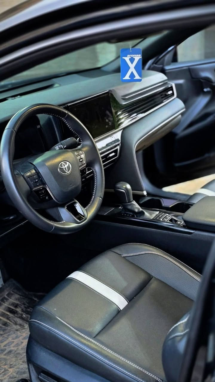 كامري هايبرد 2025 SE سبورت 🖤
مواصفات: SE الغنيه بصمة ابواب تشغيل عن بعد مودات قيادة سبورت وايكو ونورمل اوتو هولد هاند بريك بصمه مانع انزلاق لايتات زينون شفتات ستيرن كشنات جلد كرسي كهرباء وبعد مواصفات اخرى ......
حادثها حيل مرتب خلفي وبدون ايرباكات الجاملغ راجع بارد بدون قطرة صبغ ونص الجنطة صبغ

 سعرها 210 قفل ومو هذا سعرها والله السياره شبه كلين وبالعافيه ع الي ياخذها ((صور الحادث راسلني ويصلنك))
 (***********)
