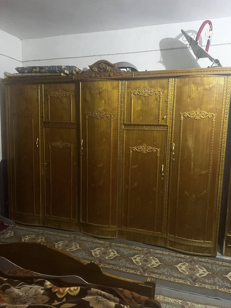 سلام عليكم غرفت نوم للبيع مكاني بابل محويل للتواصل عله هاذه الرقم ***********
سعر 650 وبيه مجال للشراي
