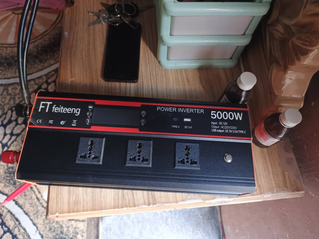 عاكسة فقط حجم كبير 
الدخول 12 فولت 
الخروج 220 فولت
القدرة 5000 واط
شاشة ذكية لعرض الفولتية الداخلة والخارجة والهيرتز
مدخل شحن تايب سي سريع + مدخل شحن عادي 
مراوح دبل للتبريد 
90 الف


**إذا كنت صاحب هذا الإعلان وتريد حذفه لأي سبب، رجاءا أرسل رسالة إلى الدعم الفني**