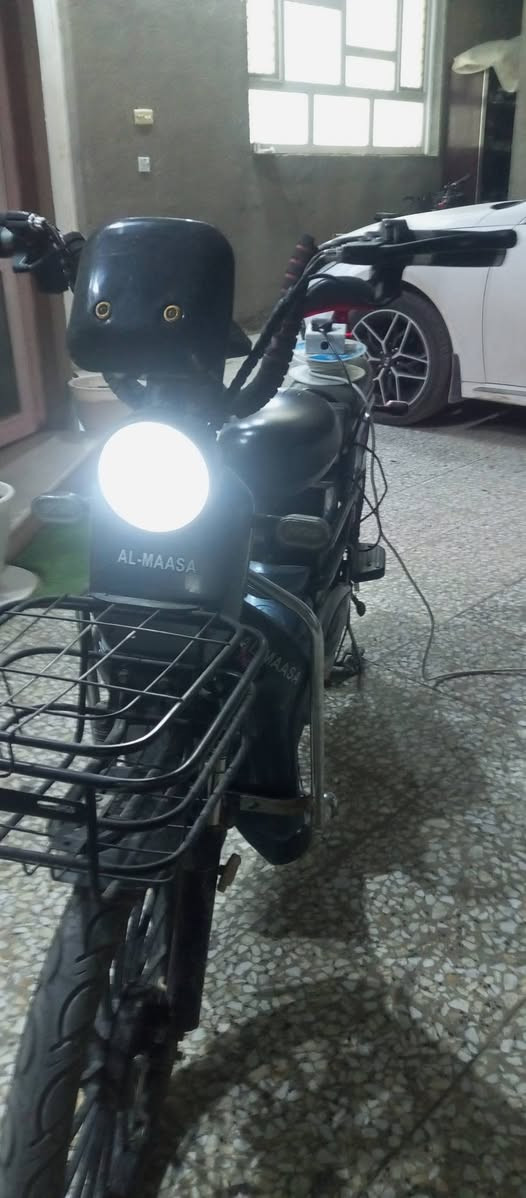 دراجة شحن شركة ألماسة أربع
نمر مثبت سرعة جديدة كلش بطارية ضعيفة 
السعر 300،،،


**إذا كنت صاحب هذا الإعلان وتريد حذفه لأي سبب، رجاءا أرسل رسالة إلى الدعم الفني**