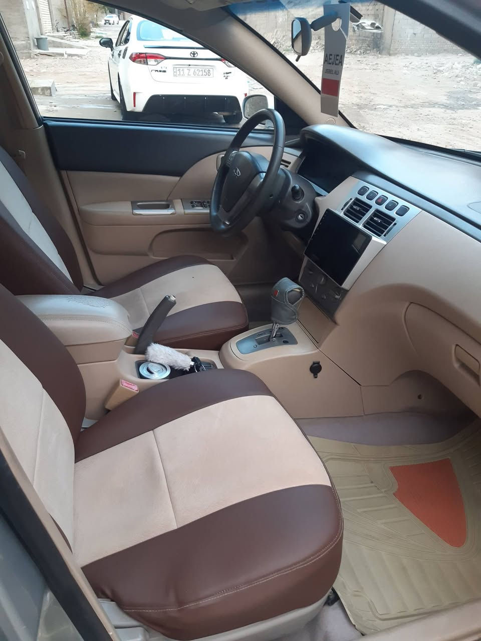 السلام عليكم 
للبيع شيريA5
موديل 12
محرك بالشرط ما مفتوح لا صرف لا بخار 
كير بالشرط ما مفتوح 
تبريد ثلج ❄️
تدفئة النار 🔥  
💯مواصفات 
شاشه ايباد كاميرا 
حساس 
تحكم استيرن  
سياره شركه ما ملعوب بي سياره جديد من كل النواحي  سعر مناسب   60 بيها مجال شراي خابر على رقم *********** مكان بغداد الشعله الصدرين
