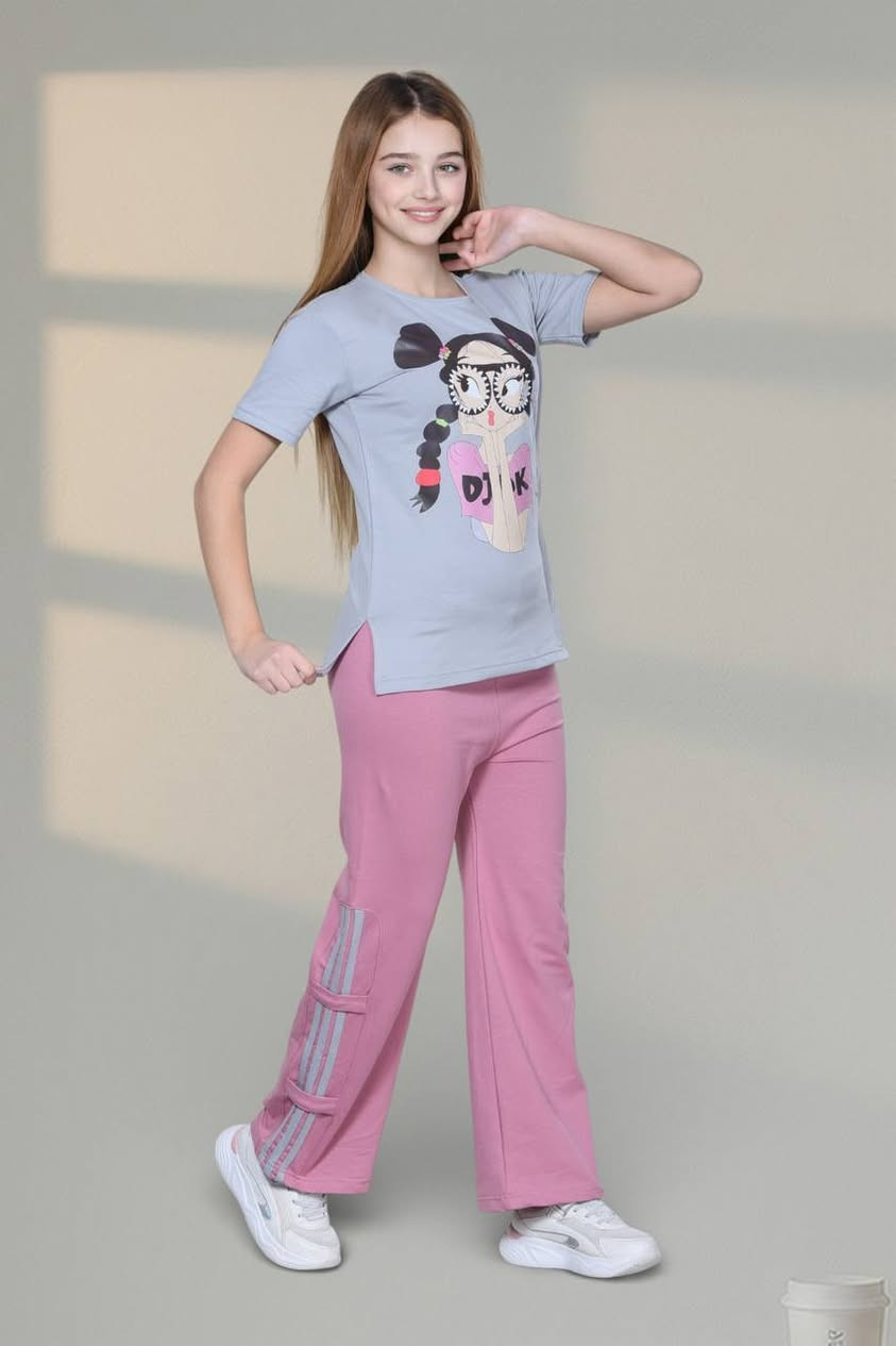 تراك بناتي صيفي خامه ممتازه شغل ناعم ومريح
مناسب للطلعات والبيت
متوفر من عمر 2 إلى 5 سنوات
التوصيل داخل بلد


**إذا كنت صاحب هذا الإعلان وتريد حذفه لأي سبب، رجاءا أرسل رسالة إلى الدعم الفني**