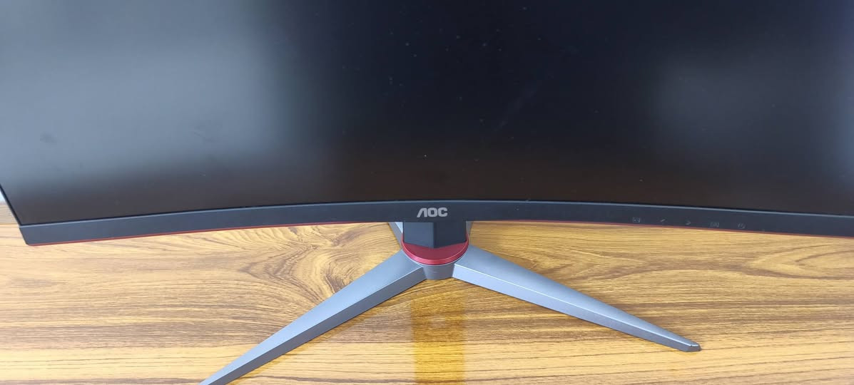 شاشة ألعاب AOC Gaming مقاس 32 بوصة.
الدقة: عالية الدقة FHD 1080p.

معدل التحديث: 165 هرتز لأداء سلس أثناء اللعب.

زمن الاستجابة: 1 مللي ثانية 

التصميم: شاشة منحنية 

مستخدم نظافه 99٪ 

السعر 350 ألف 

مكاني البصره شط العرب 

ما عندي توصيل.


**إذا كنت صاحب هذا الإعلان وتريد حذفه لأي سبب، رجاءا أرسل رسالة إلى الدعم الفني**