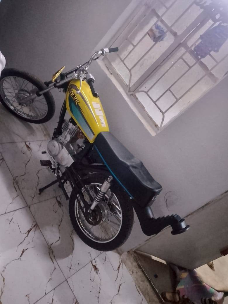 سلام عليكم دراجه البيع مديل 21 تعمير جديد حلويه ال سعر خاص ‏‪***********‬‏
