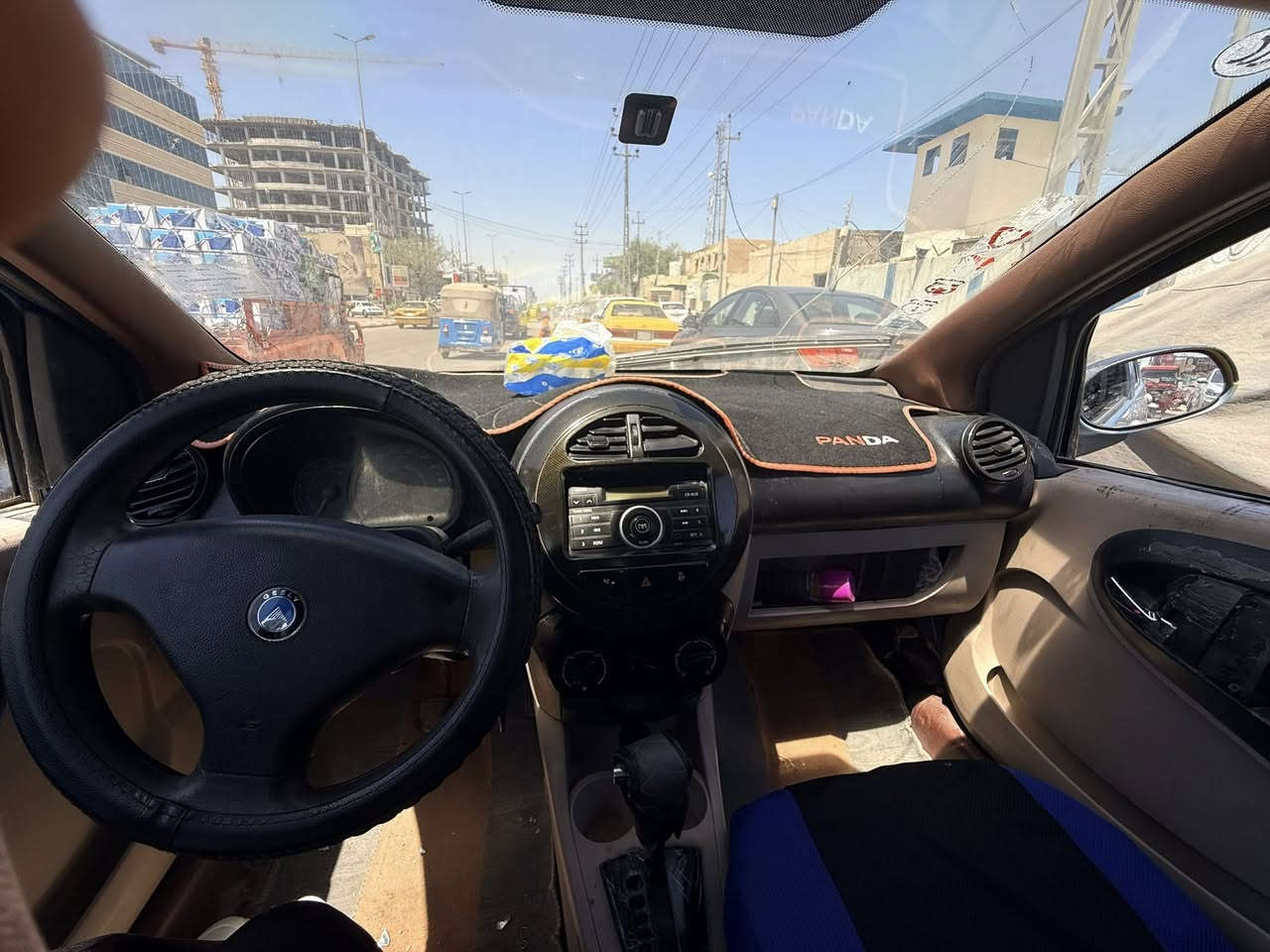 جيلي باندا مديل ٢٠٠١٣ 
كير ومكينه كورلا مكفولات 
مصبوغه صبغ عام لجماليه 
بيها ضربه خفيفه بالجاملغ الامامي  ومصلح ع لبارد
السعر ٣٦ وبيها مجال 
راعيها بالبصره


**إذا كنت صاحب هذا الإعلان وتريد حذفه لأي سبب، رجاءا أرسل رسالة إلى الدعم الفني**