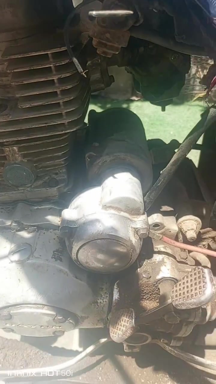 محرك ملف وكلچات للبيع ب 75 وبي مجال بسيط
وشغال وين ماچان تطلع بي
***********
