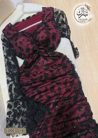 فستان • ملابس