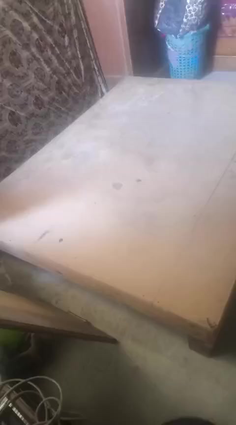 توجد جربايه نضيفه كلش و زاويه البيع السعر الجربايه ٥٠ وبيها مجال و الزاوره ٢٥ الف الستفسار اتصل ع ***********
